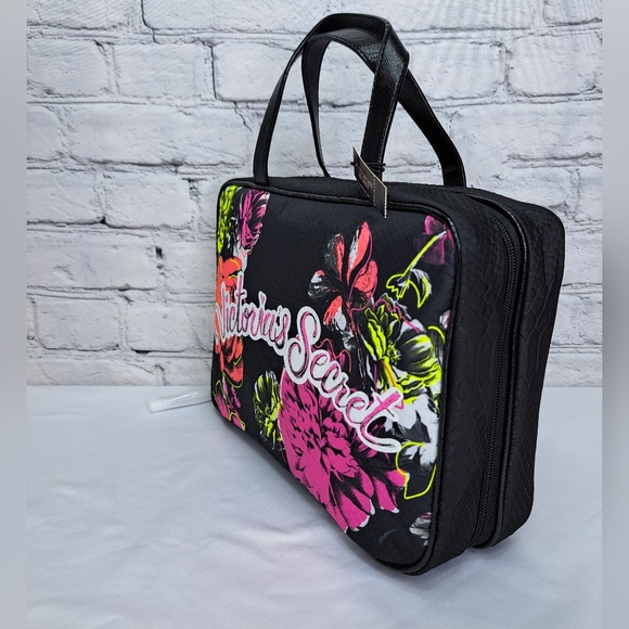 VICTORIA'S SECRET 'JETSETTER' DOUBLE STRAP HANGING TOILETRY BAG LIMITED-EDITION - Picture 4 of 16